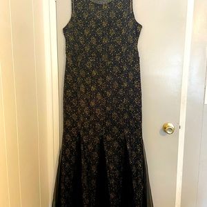 Formal Dress Size 2X Prom, Wedding, Party Black/Gold /Tulle